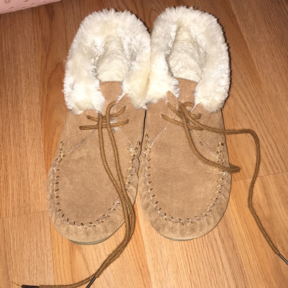 lace up ankle moccasins